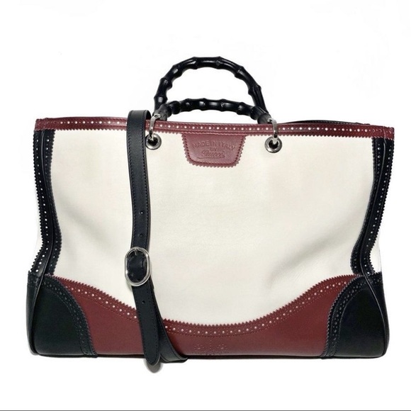 GUCCI BAG W/ BAMBOO HANDLE - Picture 1 of 2